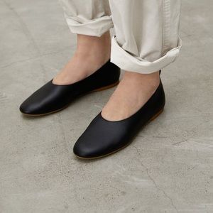 Black Everlane Dayglove flats